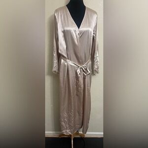 FLORA Elegant Satin Lace Trim Robe Kimono Style Tie Waist Full Length